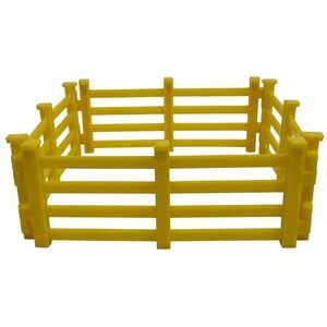 Breyer Stablemates Replacement Yellow Fence - 4 Panels